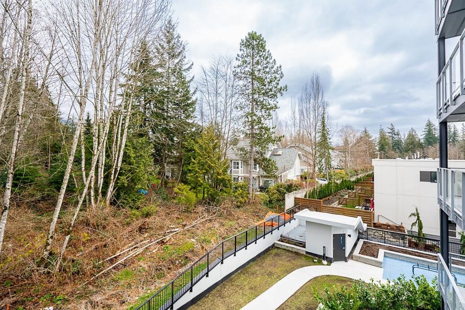 412 3596 Malsum Drive North Vancouver, BC - 28