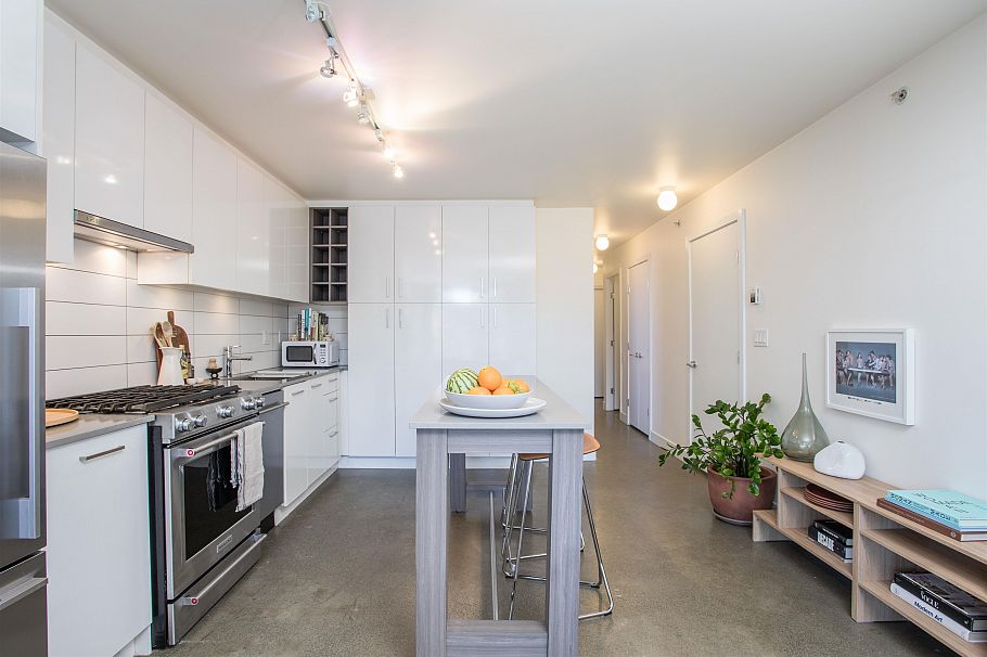 307 231 E Pender Street Vancouver, BC - 12