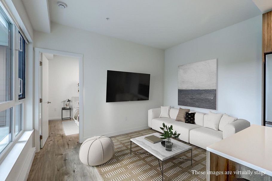 206 3594 Malsum Drive North Vancouver, BC - 7