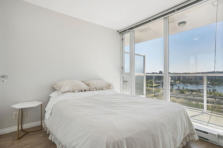2201 550 Taylor Street Vancouver, BC - 14