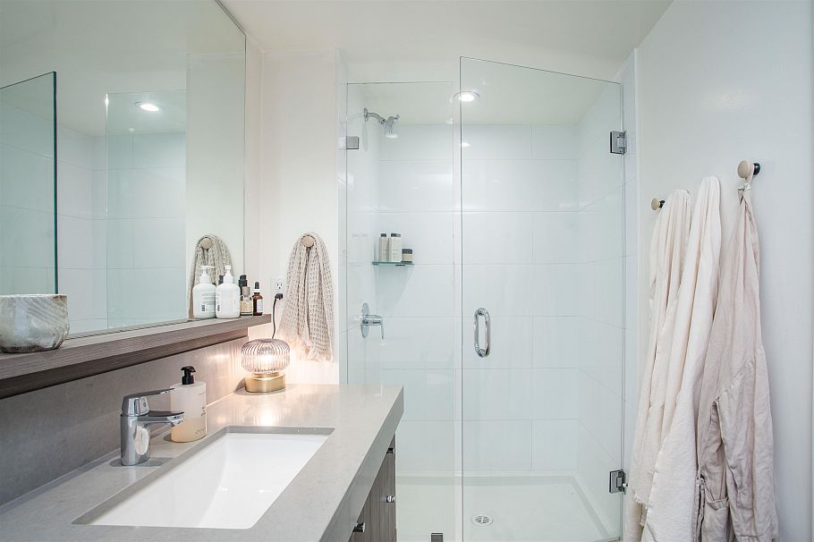 307 231 E Pender Street Vancouver, BC - 24