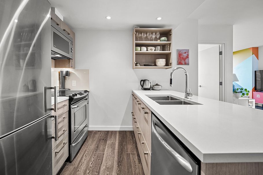 909 955 E Hastings Street Vancouver, BC - 24