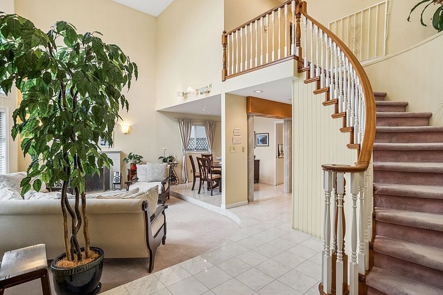 2828 W 23rd Avenue Vancouver, BC - 3