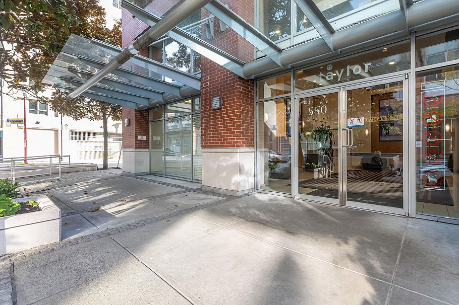 2201 550 Taylor Street Vancouver, BC - 2