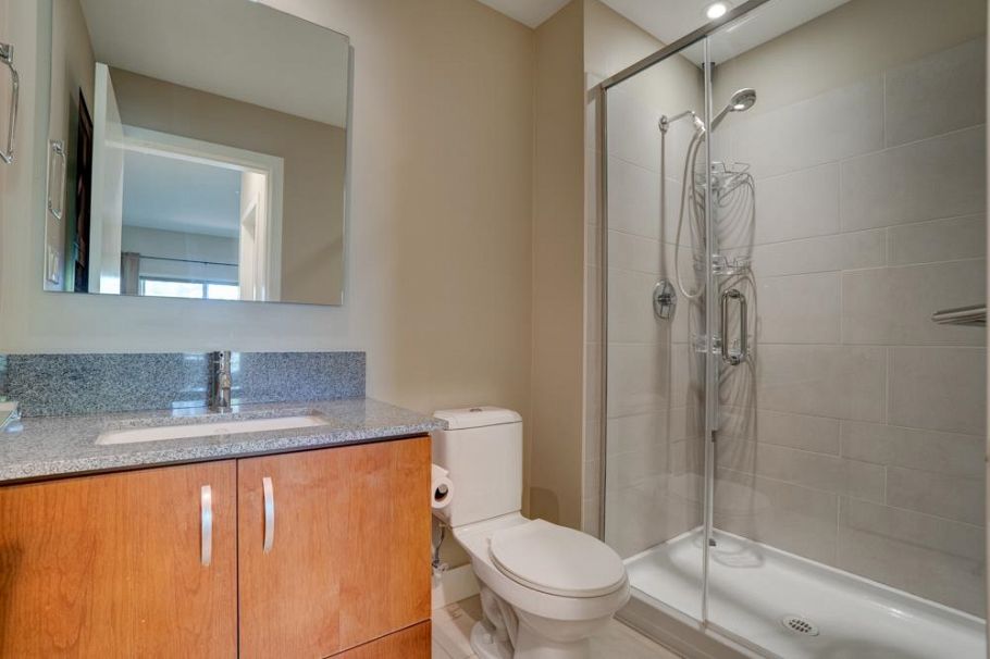 207 5955 Iona Drive Vancouver, BC - 21