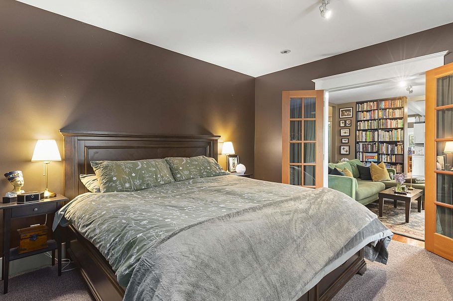 2258 Oxford Street Vancouver, BC - 10