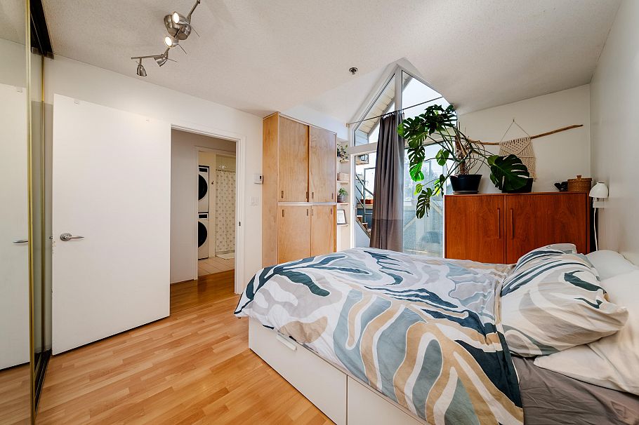 3033 Laurel Street Vancouver, BC - 23