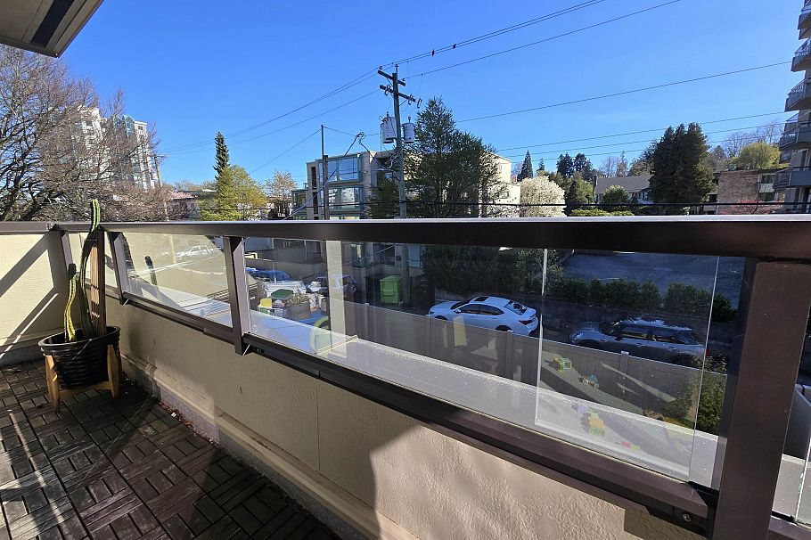 310 1266 W 13th Avenue Vancouver, BC - 26
