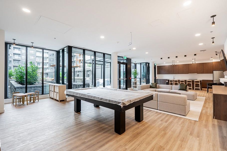 412 3596 Malsum Drive North Vancouver, BC - 31