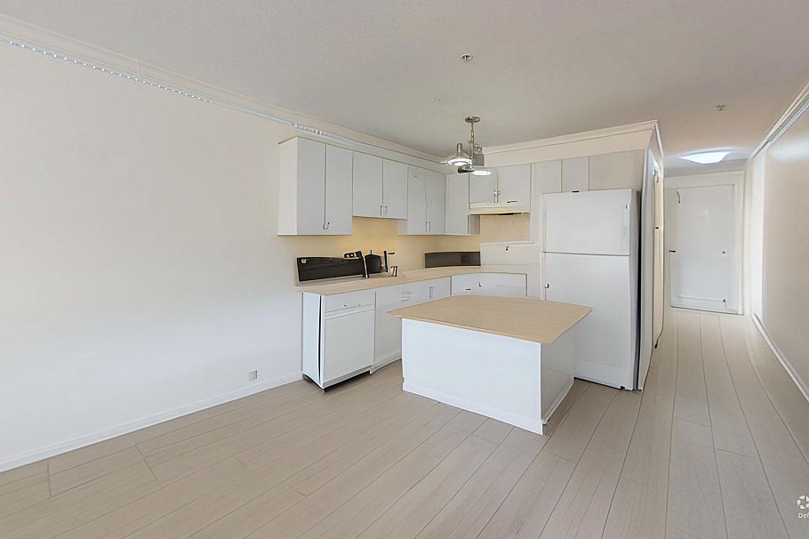 202 5629 Dunbar Street Vancouver, BC - 11