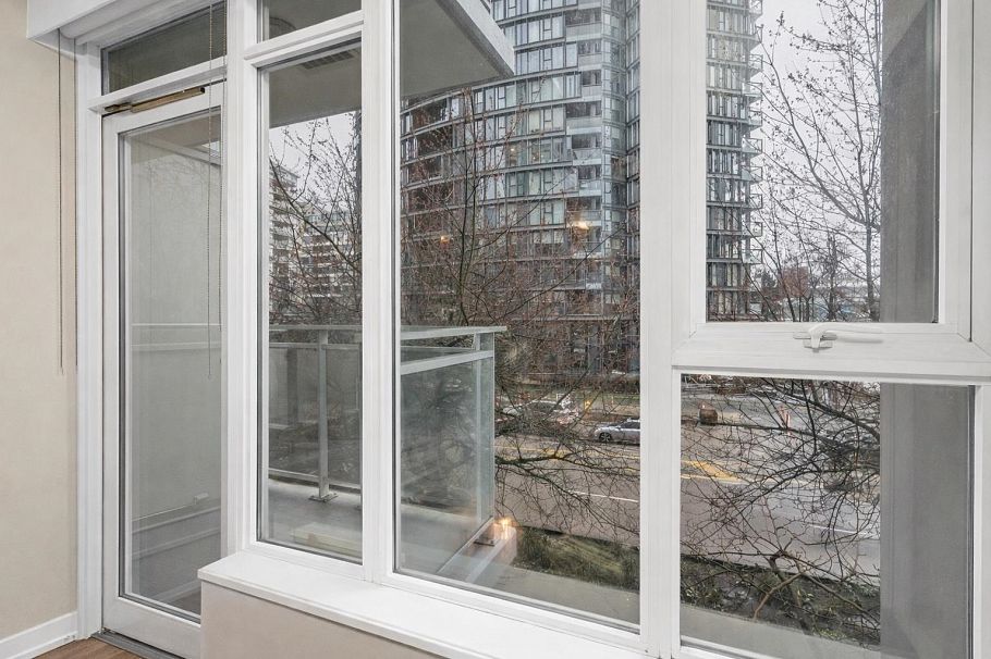311 1618 Quebec Street Vancouver, BC - 12