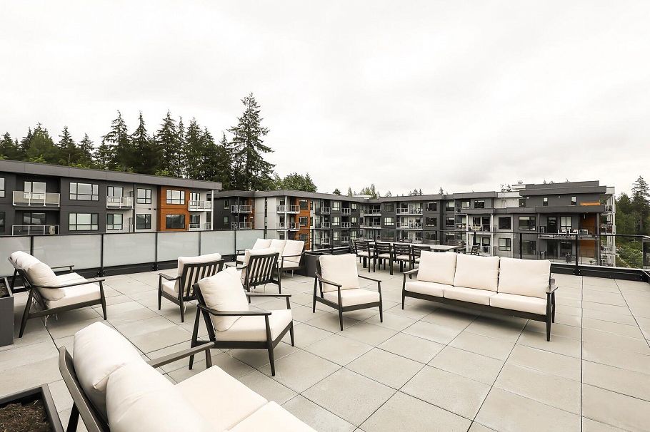206 3594 Malsum Drive North Vancouver, BC - 31