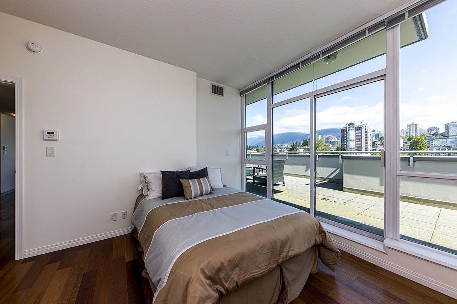 PH1 168 E Esplanade North Vancouver, BC - 21