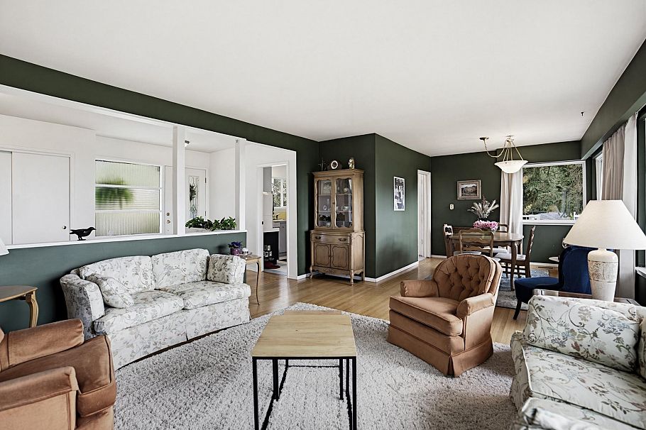509 Granada Crescent North Vancouver, BC - 8