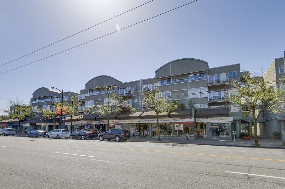 207 3280 W Broadway Vancouver, BC - 26