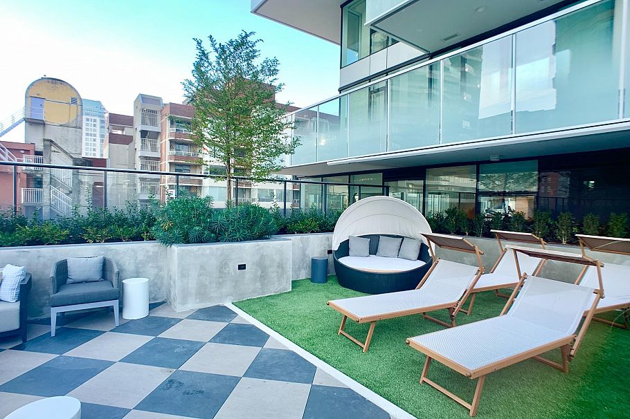 2504 1335 Howe Street Vancouver, BC - 14