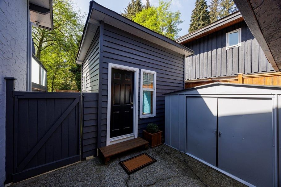 2549 Bendale Road North Vancouver, BC - 38