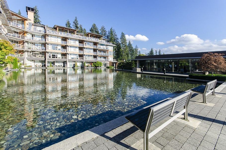 102 3602 Aldercrest Drive North Vancouver, BC - 32