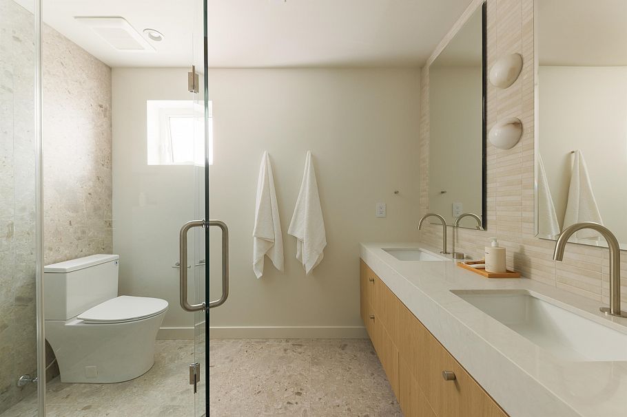1 3449 W 22nd Avenue Vancouver, BC - 24