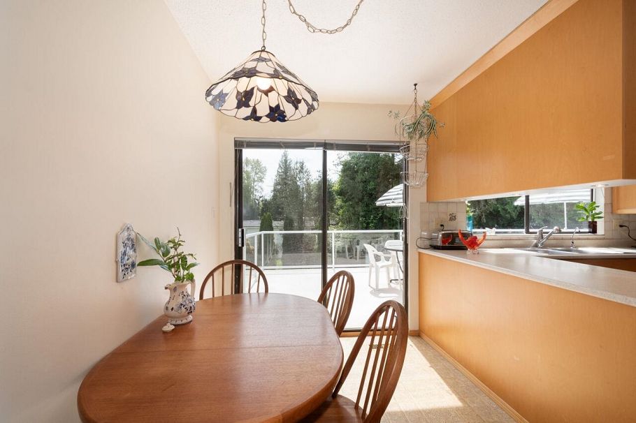 4057 Violet Street North Vancouver, BC - 15