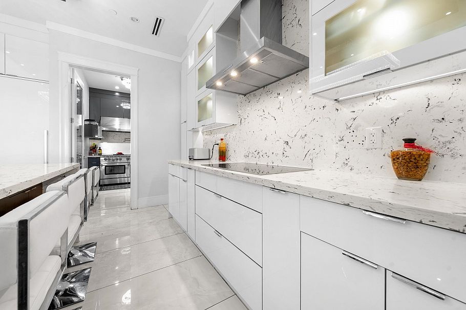 3419 E 48th Avenue Vancouver, BC - 19
