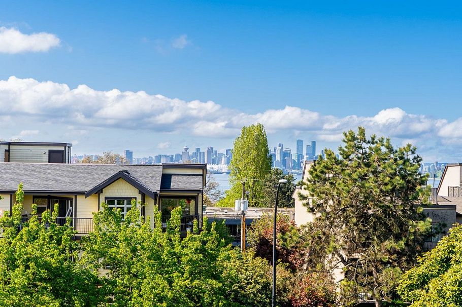 238 W 4th Street North Vancouver, BC - 11