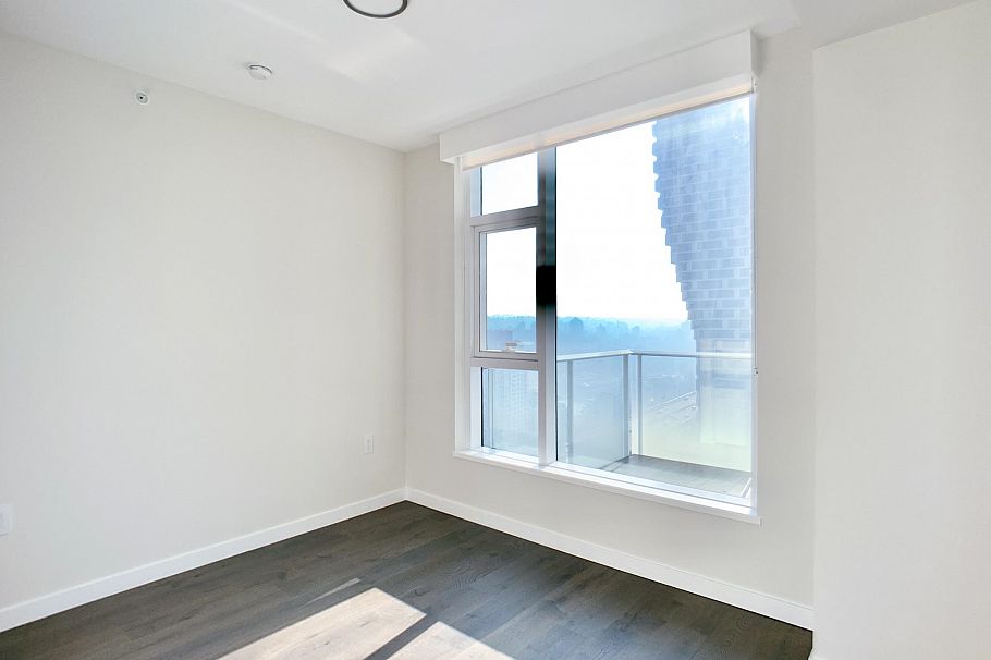 2504 1335 Howe Street Vancouver, BC - 12