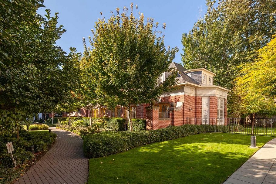 1527 Atlas Lane Vancouver, BC - 30