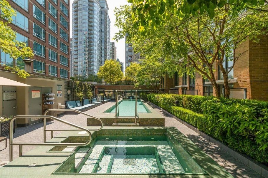 1107 788 Richards Street Vancouver, BC - 26