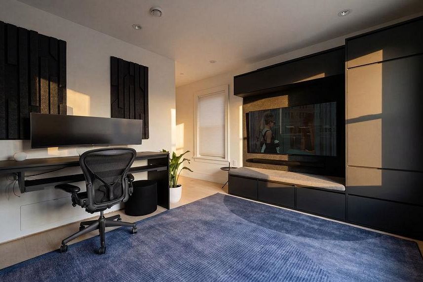 867 E Georgia Street Vancouver, BC - 22