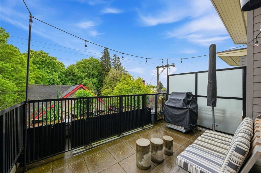 1047 Victoria Drive Vancouver, BC - 16