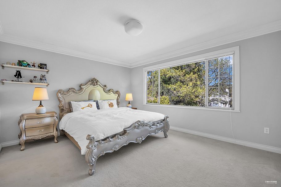2986 W 35th Avenue Vancouver, BC - 24