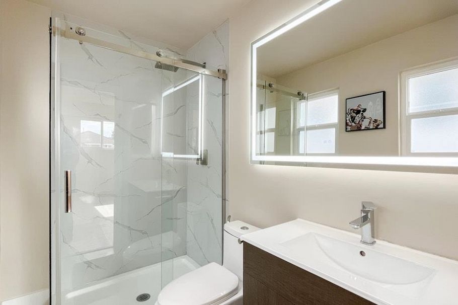 320 E 57th Avenue Vancouver, BC - 31