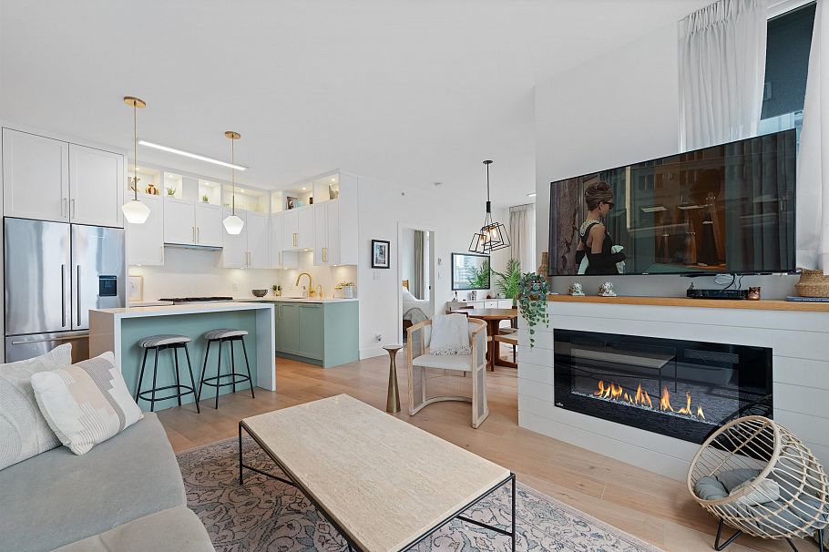 1903 1189 Melville Street Vancouver, BC - 3