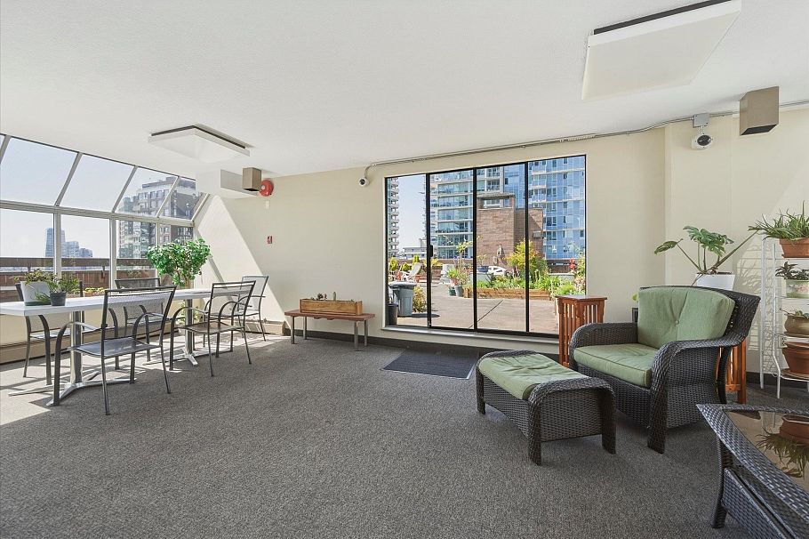 407 950 Drake Street Vancouver, BC - 36
