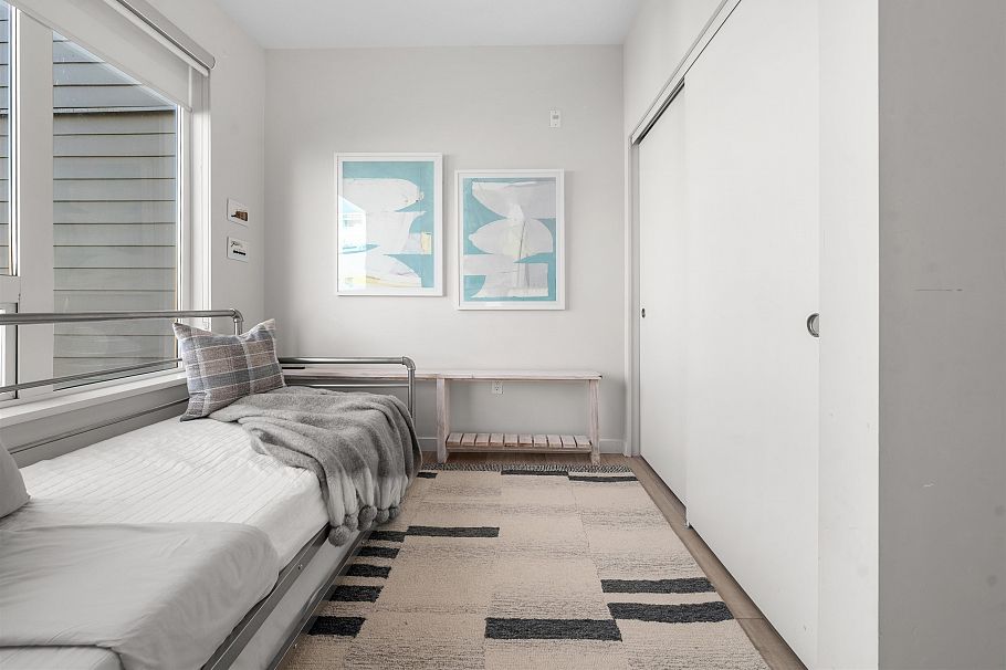 301 123 W 1st Street North Vancouver, BC - 14