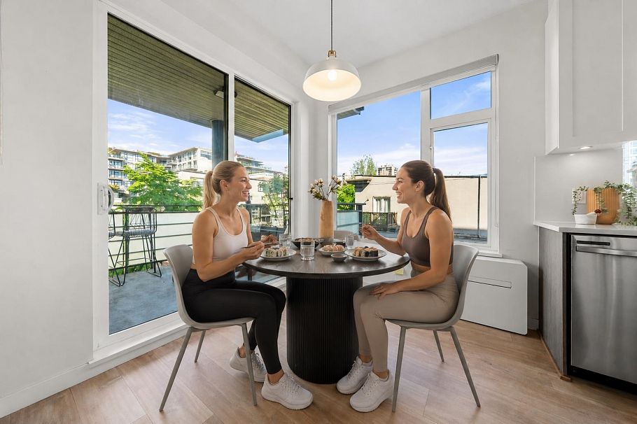 301 123 W 1st Street North Vancouver, BC - 20