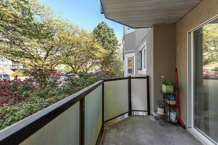 201 175 W 4th Street North Vancouver, BC - 24
