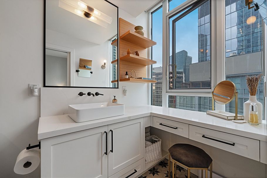 1903 1189 Melville Street Vancouver, BC - 19