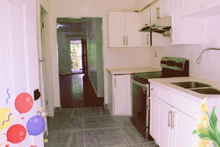 4313 Miller Street Vancouver, BC - 5