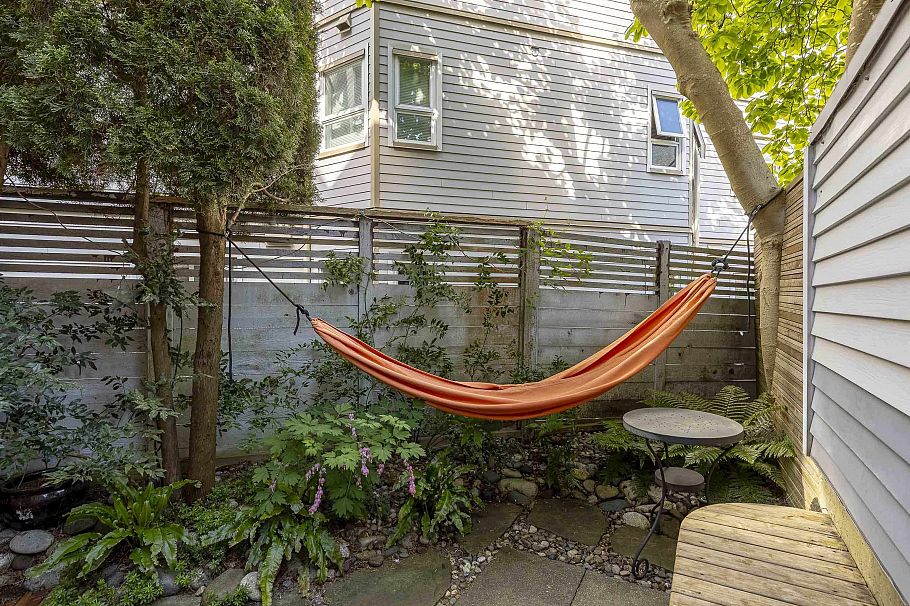 1485 Kitchener Street Vancouver, BC - 31
