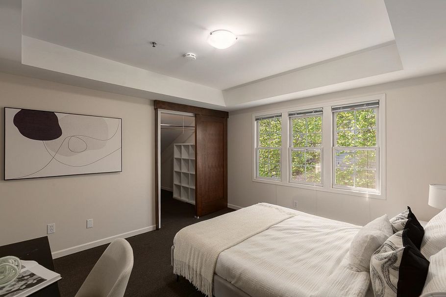 1935 W 12th Avenue Vancouver, BC - 18