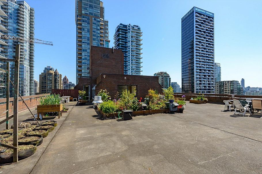 407 950 Drake Street Vancouver, BC - 31