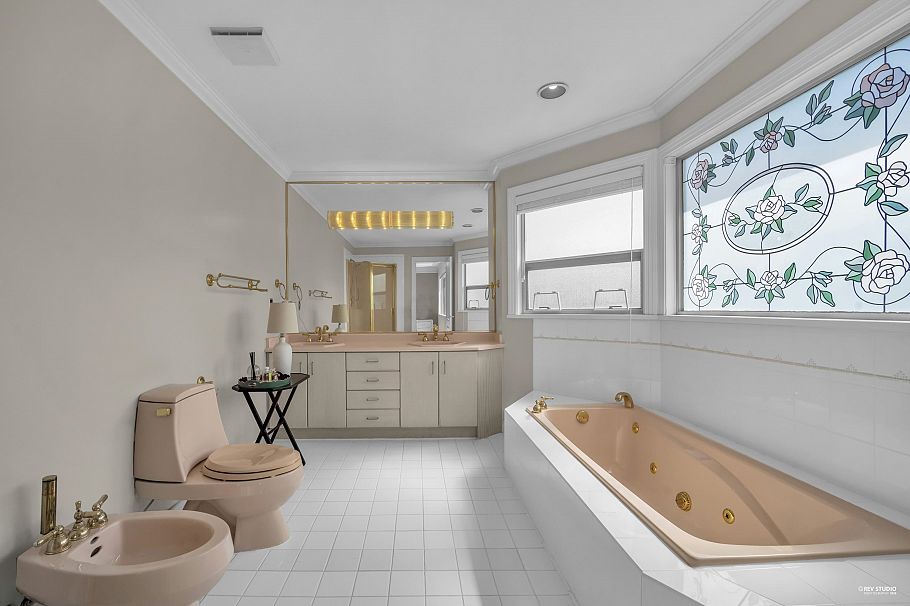 2986 W 35th Avenue Vancouver, BC - 23
