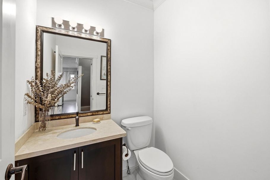 1828 E Georgia Street Vancouver, BC - 14