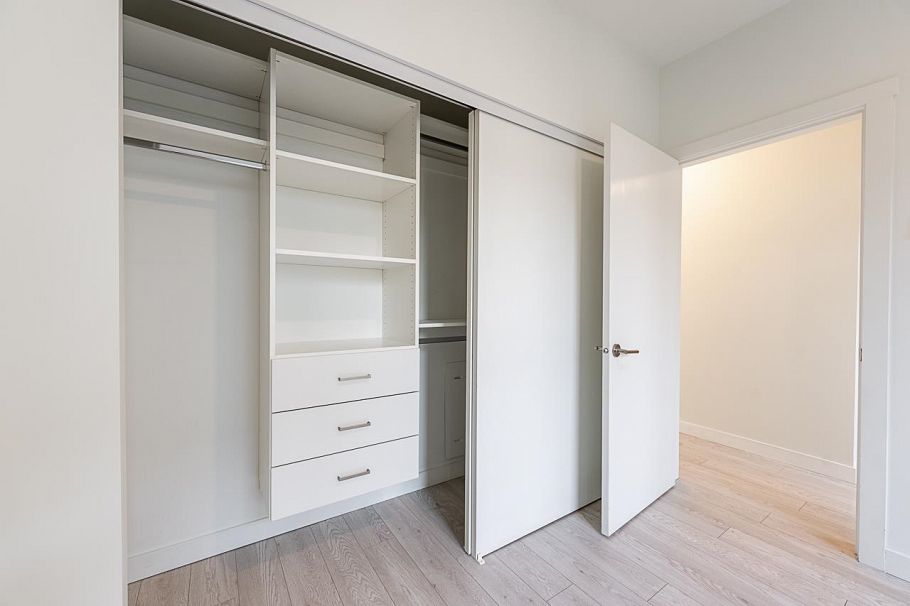 204 711 W 14th Street North Vancouver, BC - 21