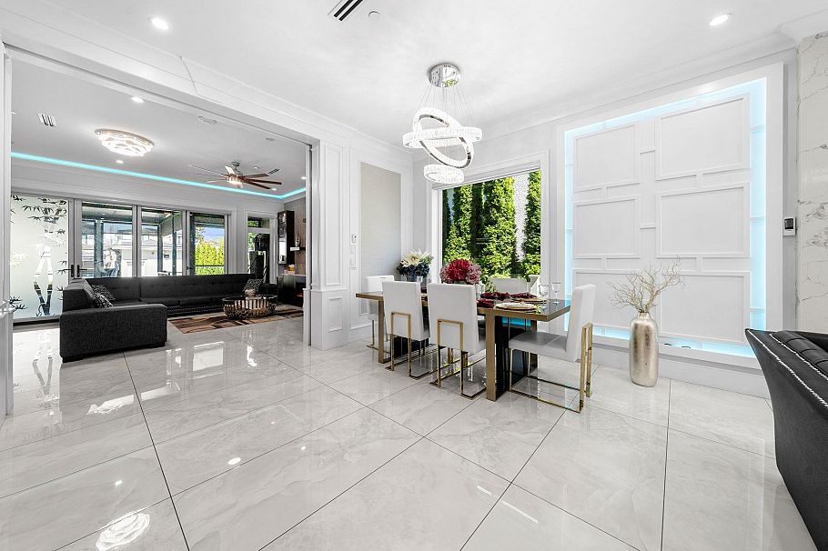 3419 E 48th Avenue Vancouver, BC - 5