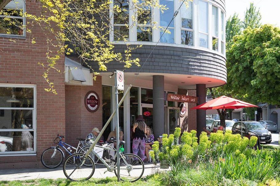 805 W 14th Avenue Vancouver, BC - 31