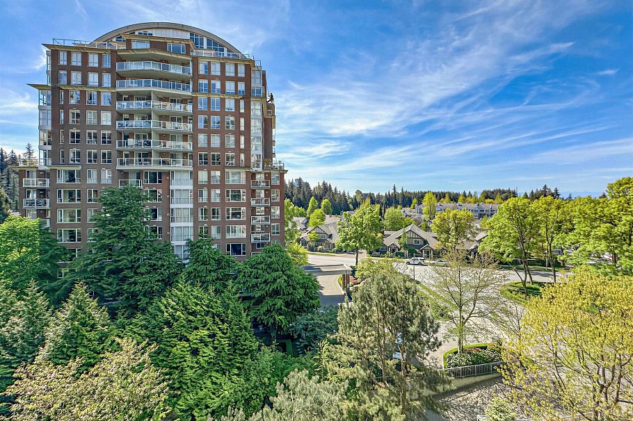 707 5639 Hampton Place Vancouver, BC - 1