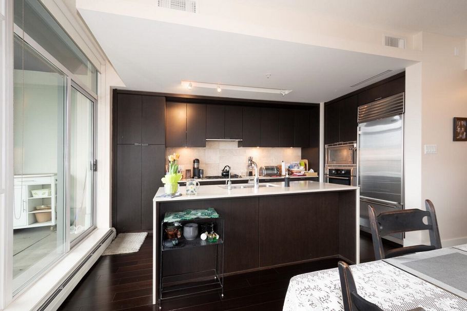 1801 158 W 13th Street North Vancouver, BC - 27